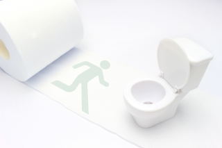 食後にトイレにいく